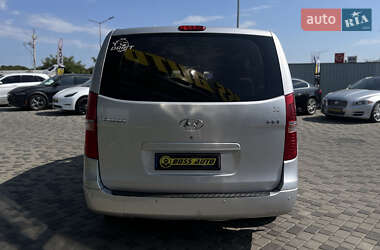 Минивэн Hyundai H-1 2008 в 