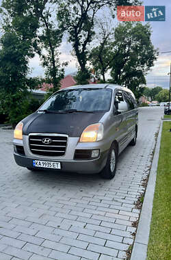 Мінівен Hyundai H-1 2007 в 