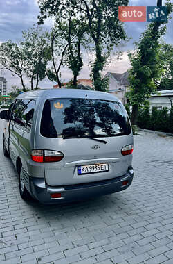 Мінівен Hyundai H-1 2007 в 