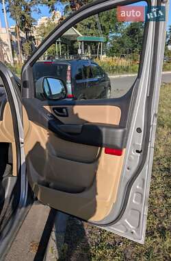 Минивэн Hyundai H-1 2020 в 