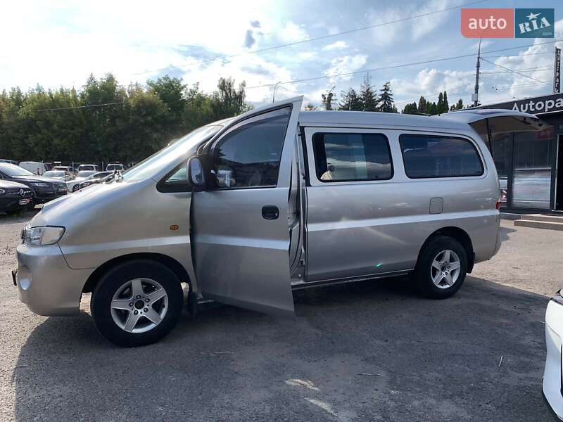 Минивэн Hyundai H-1 2006 в Виннице