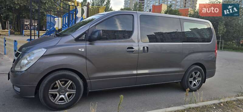 Минивэн Hyundai H-1 2010 в Киеве фото 2 Минивэн Hyundai H-1 2010 в Киеве