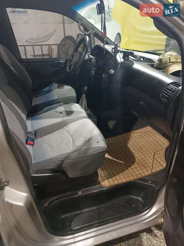 Минивэн Hyundai H-1 2001 в Ивано-Франковске фото 3 Минивэн Hyundai H-1 2001 в Ивано-Франковске