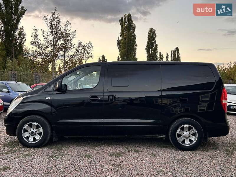 Минивэн Hyundai H-1 2012 в Одессе
