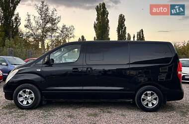 Минивэн Hyundai H-1 2012 в 