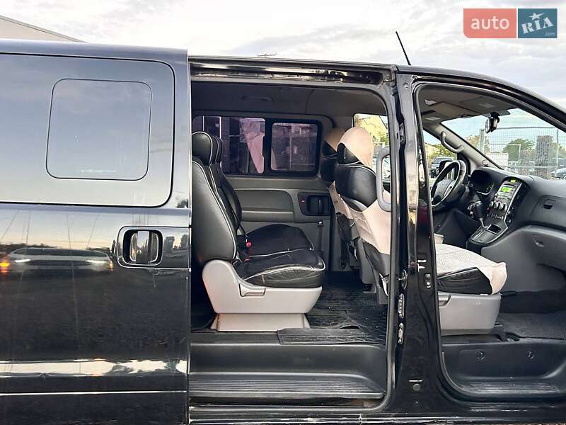 Минивэн Hyundai H-1 2012 в Одессе