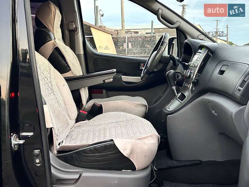 Минивэн Hyundai H-1 2012 в Одессе