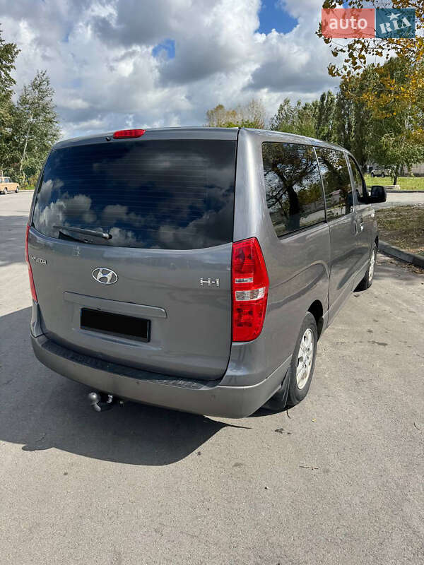 Минивэн Hyundai H-1 2010 в Чернигове