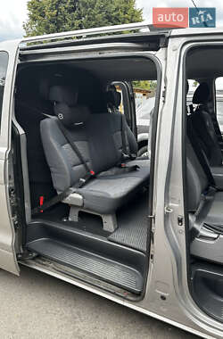 Минивэн Hyundai H-1 2012 в 