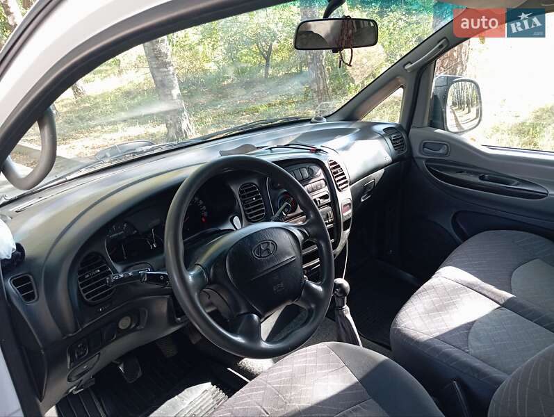 Минивэн Hyundai H-1 2007 в Черновцах фото 9 Минивэн Hyundai H-1 2007 в Черновцах