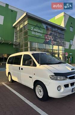 Минивэн Hyundai H-1 2006 в 