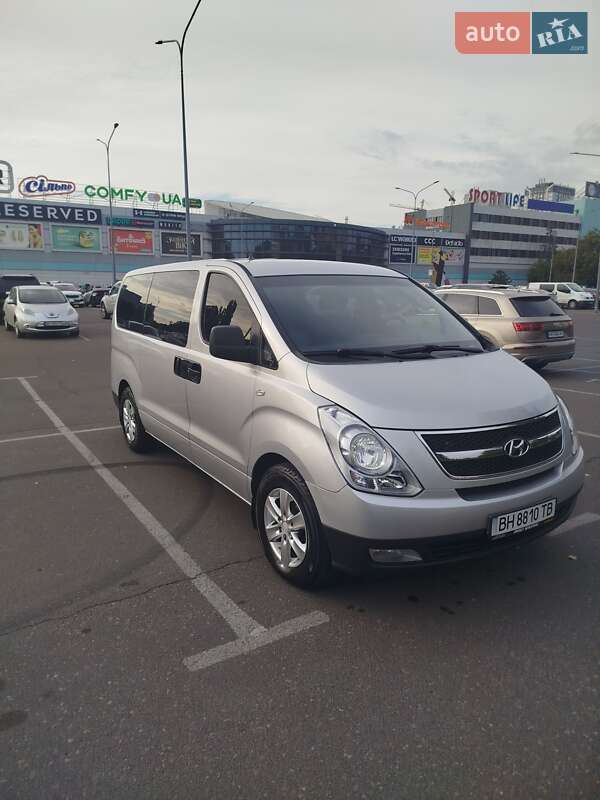 Минивэн Hyundai H-1 2008 в Одессе