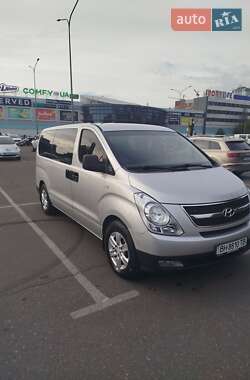 Минивэн Hyundai H-1 2008 в 