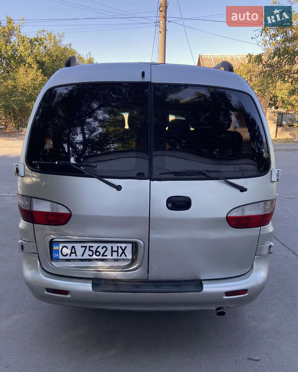Мінівен Hyundai H-1 2002 в Одесі