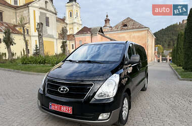 Мінівен Hyundai H-1 2016 в 