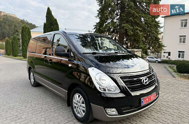 Мінівен Hyundai H-1 2016 в 