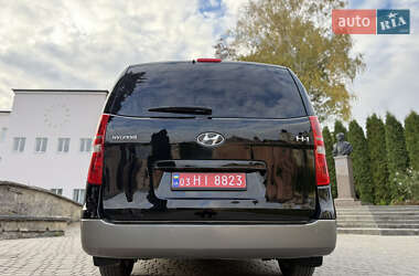 Мінівен Hyundai H-1 2016 в 
