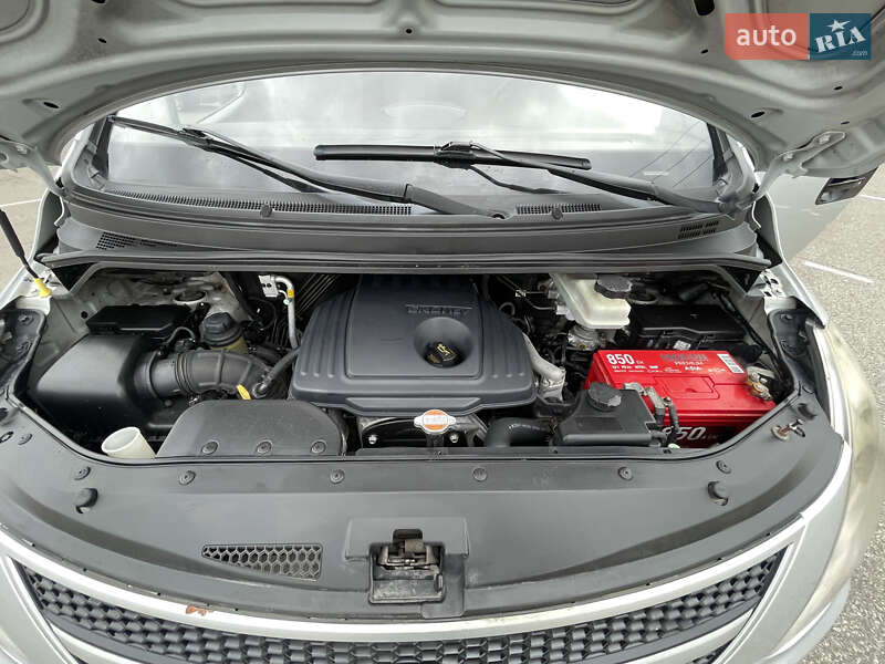 Грузовой фургон Hyundai H-1 2008 в Одессе
