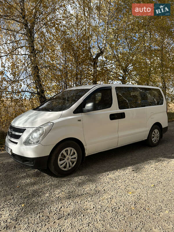 Мінівен Hyundai H-1 2008 в Бару фото 10 Мінівен Hyundai H-1 2008 в Бару