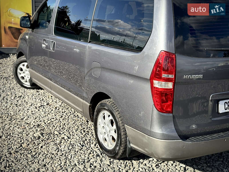 Мінівен Hyundai H-1 2011 в Стрию