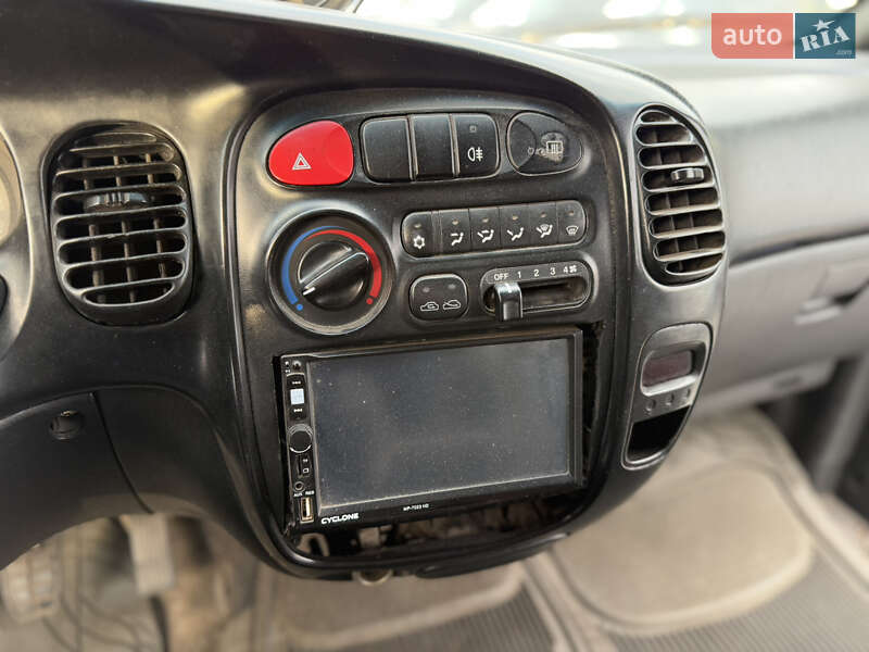 Вантажний фургон Hyundai H-1 2007 в Дніпрі фото 14 Вантажний фургон Hyundai H-1 2007 в Дніпрі