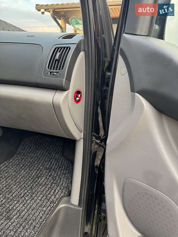 Минивэн Hyundai H-1 2011 в Ковеле