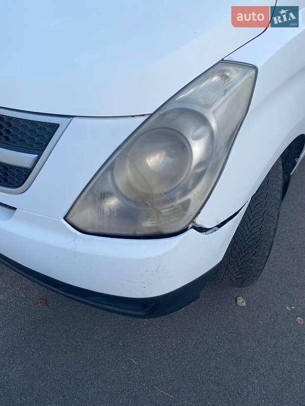 Мінівен Hyundai H-1 2008 в Дніпрі фото 4 Мінівен Hyundai H-1 2008 в Дніпрі