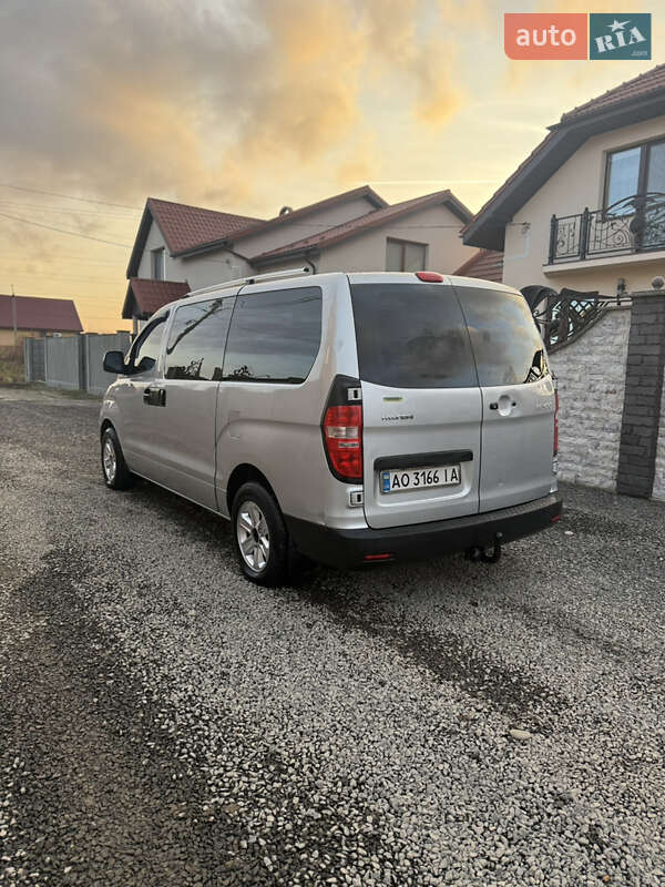Мінівен Hyundai H-1 2008 в Виноградові фото 6 Мінівен Hyundai H-1 2008 в Виноградові