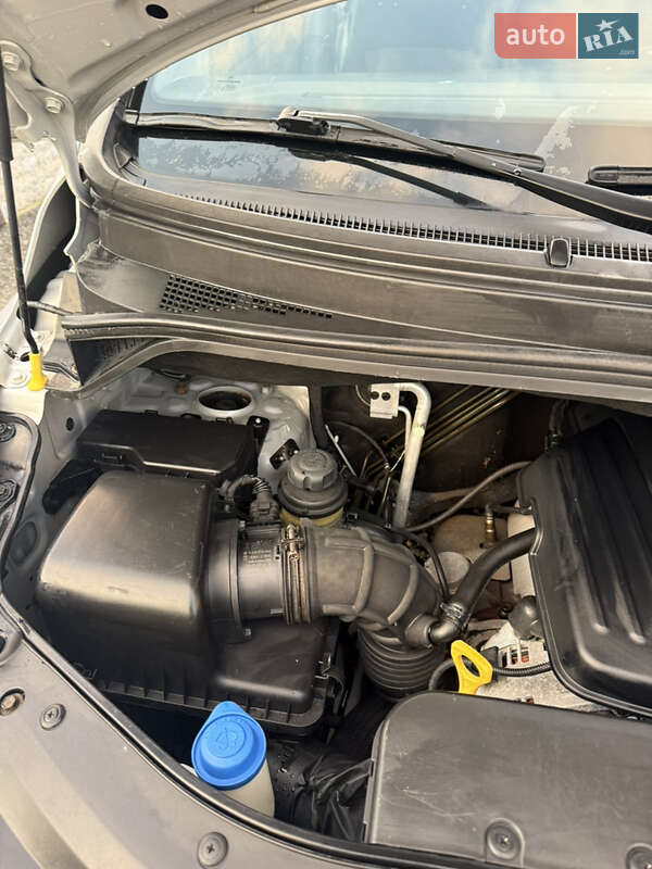 Мінівен Hyundai H-1 2008 в Виноградові фото 16 Мінівен Hyundai H-1 2008 в Виноградові