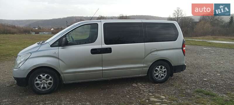 Минивэн Hyundai H-1 2008 в Коломые