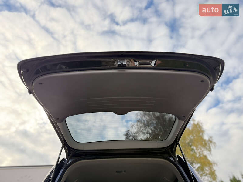 Минивэн Hyundai H-1 2016 в Тернополе фото 49 Минивэн Hyundai H-1 2016 в Тернополе