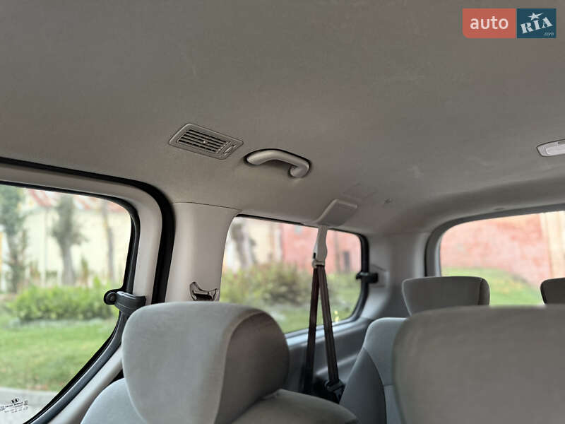 Минивэн Hyundai H-1 2016 в Тернополе фото 110 Минивэн Hyundai H-1 2016 в Тернополе