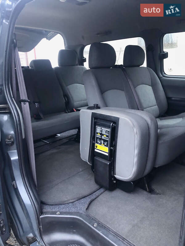 Минивэн Hyundai H-1 2005 в Днепре