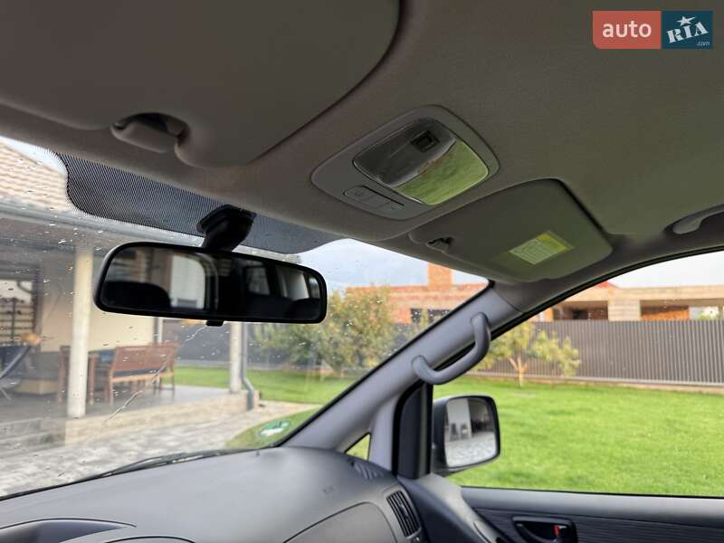 Минивэн Hyundai H-1 2011 в Ковеле фото 23 Минивэн Hyundai H-1 2011 в Ковеле