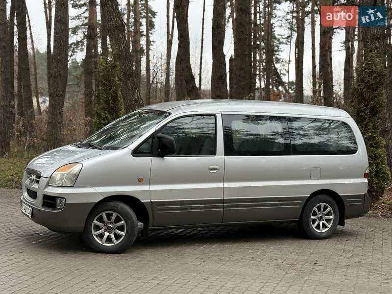 Минивэн Hyundai H-1 2005 в Львове