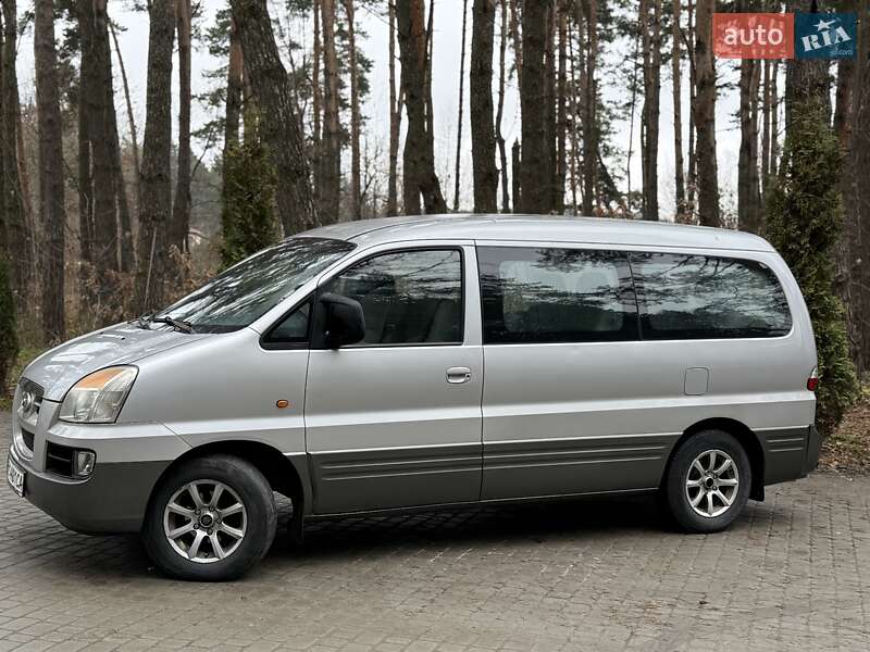 Минивэн Hyundai H-1 2005 в Львове