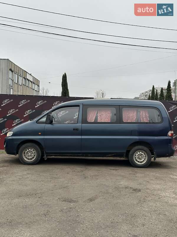 Минивэн Hyundai H-1 1999 в Сумах