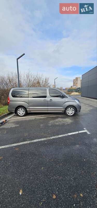 Минивэн Hyundai H-1 2009 в Харькове