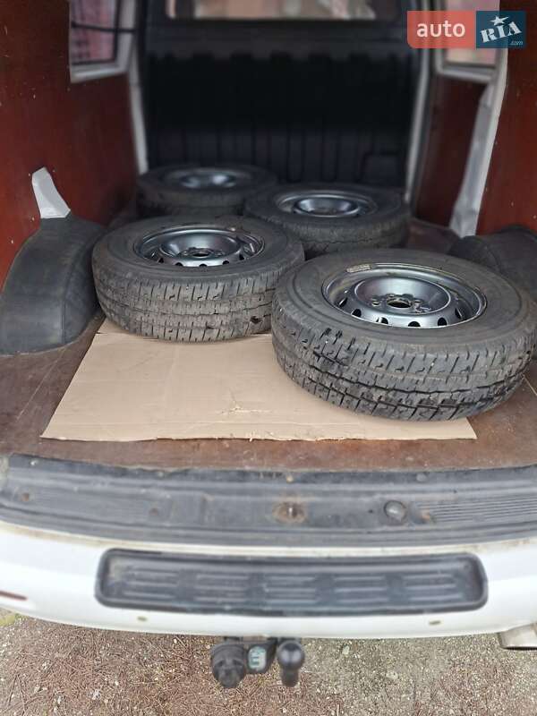 Вантажний фургон Hyundai H-1 2006 в П'ятихатках фото 27 Вантажний фургон Hyundai H-1 2006 в П'ятихатках