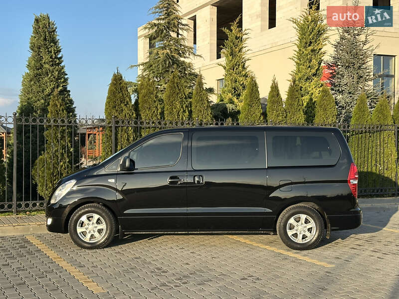 Минивэн Hyundai H-1 2012 в Одессе