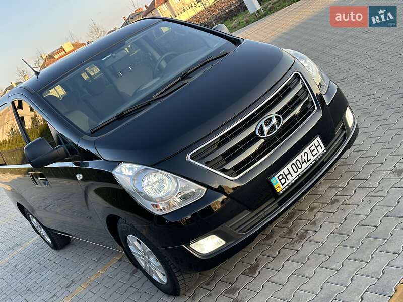 Минивэн Hyundai H-1 2012 в Одессе