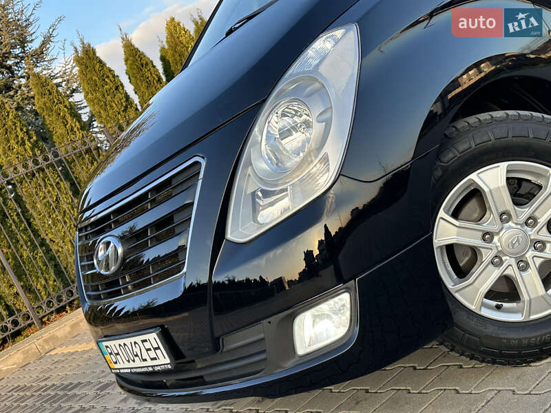 Минивэн Hyundai H-1 2012 в Одессе