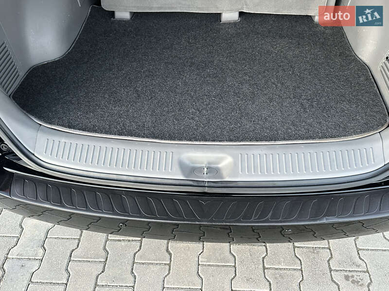 Минивэн Hyundai H-1 2012 в Одессе