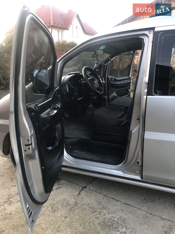 Мінівен Hyundai H-1 2000 в Стрию фото 10 Мінівен Hyundai H-1 2000 в Стрию