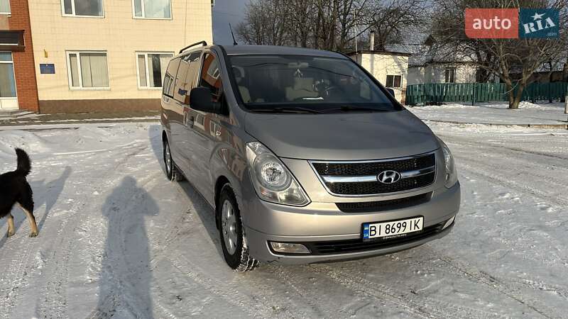 Минивэн Hyundai H-1 2012 в Лубнах