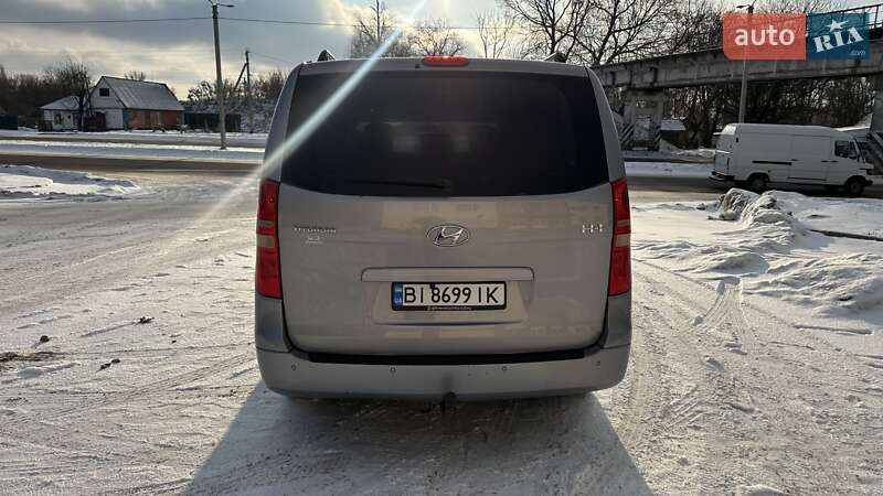 Минивэн Hyundai H-1 2012 в Лубнах