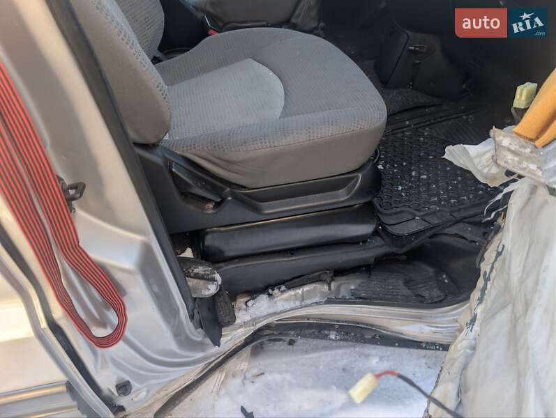 Минивэн Hyundai H-1 2006 в Щирце фото 6 Минивэн Hyundai H-1 2006 в Щирце