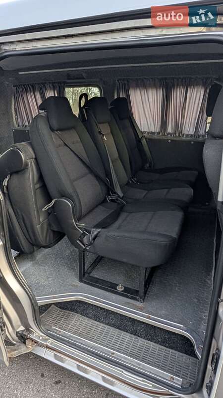 Минивэн Hyundai H-1 2004 в Ровно