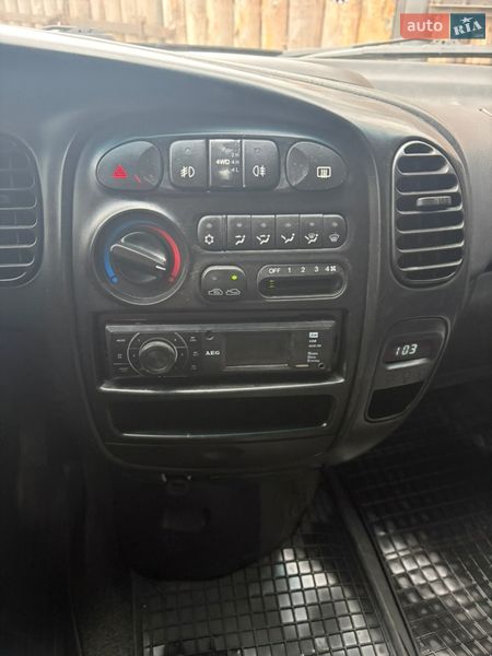 Минивэн Hyundai H-1 1999 в Виннице