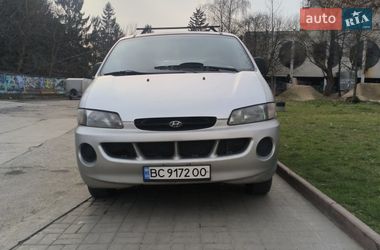Вантажний фургон Hyundai H-1 1999 в Львові
